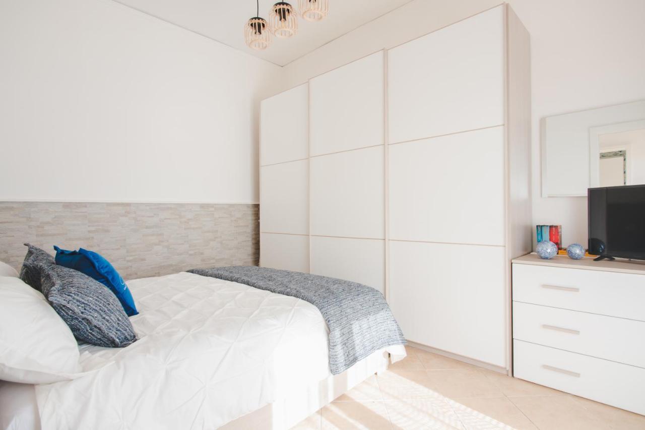 Da Don Antonio Apartment Napoli Bagian luar foto